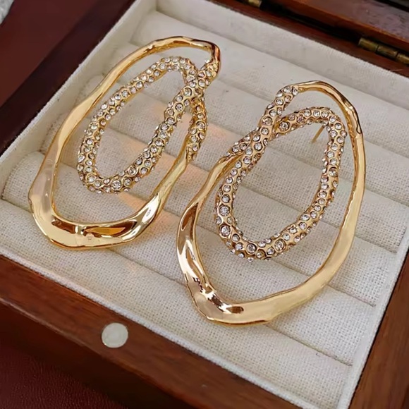 Golden Waves Crystal Double Oval Statement Earrings - Picture 2 of 11